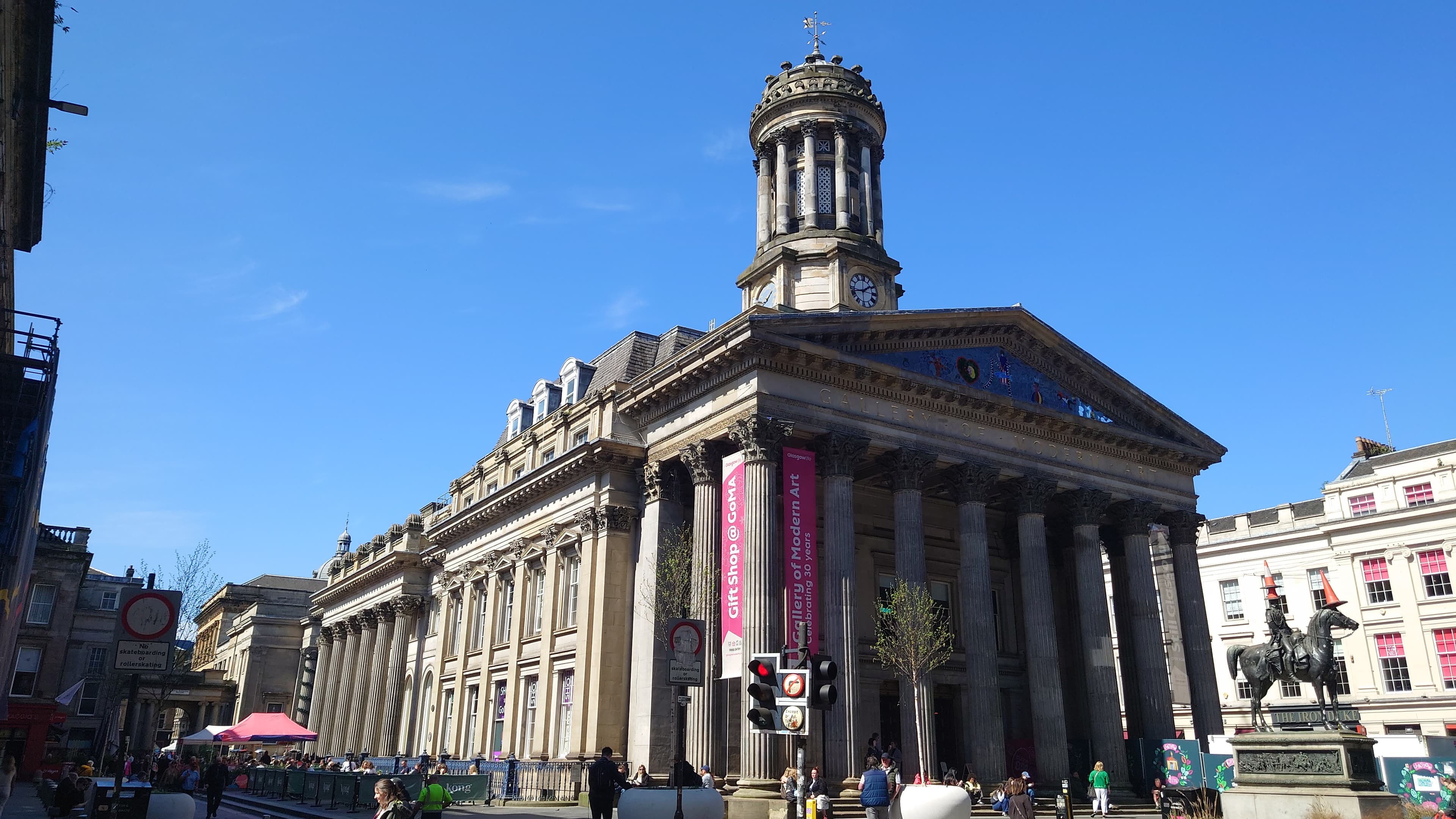 Classical Corinthian portico and facade of Glasgow Gallery of Modern Art.
